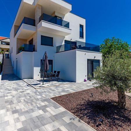 Casa Mia Apartments With Parking 자다르 외부 사진