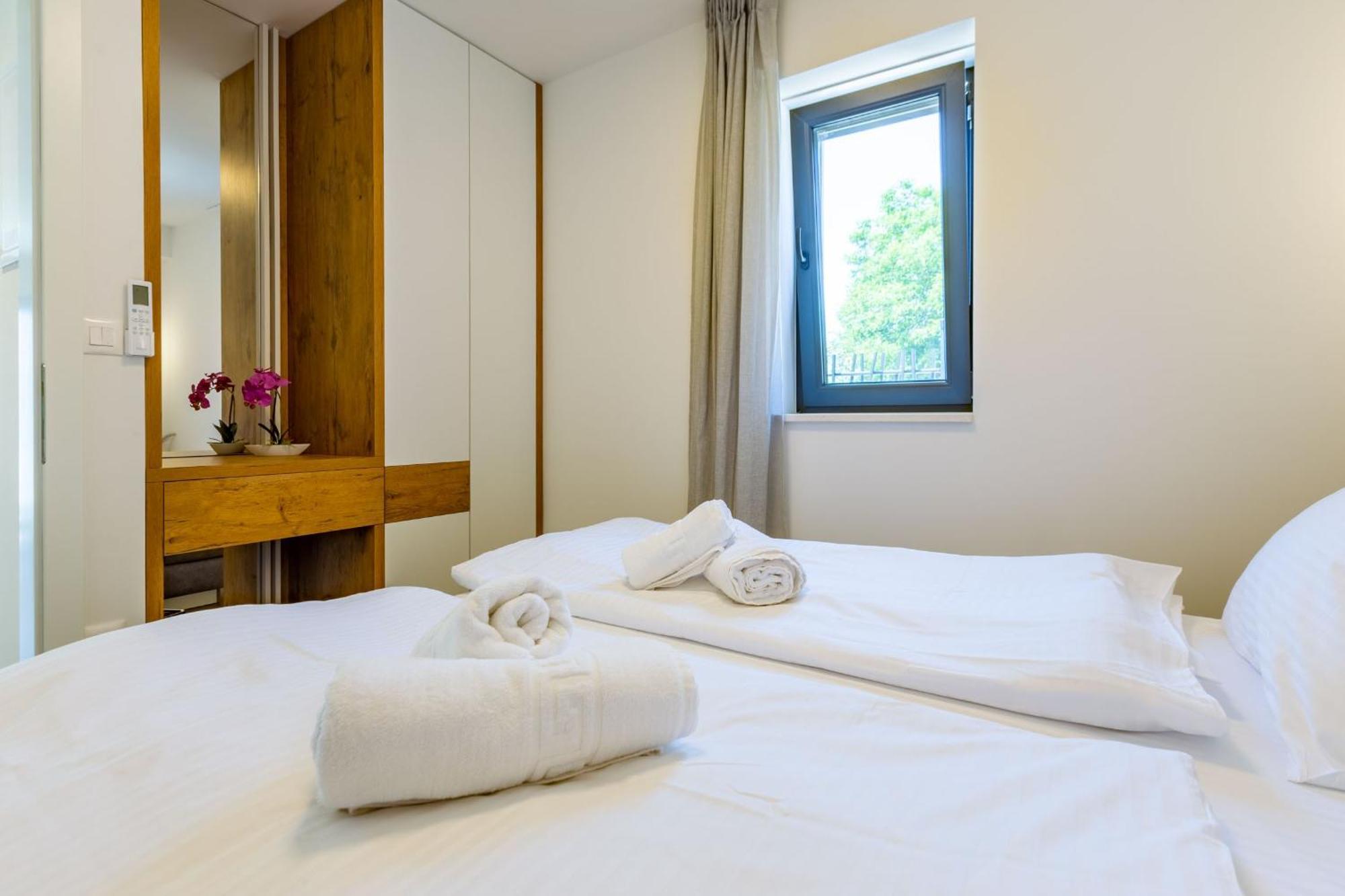 Casa Mia Apartments With Parking 자다르 객실 사진