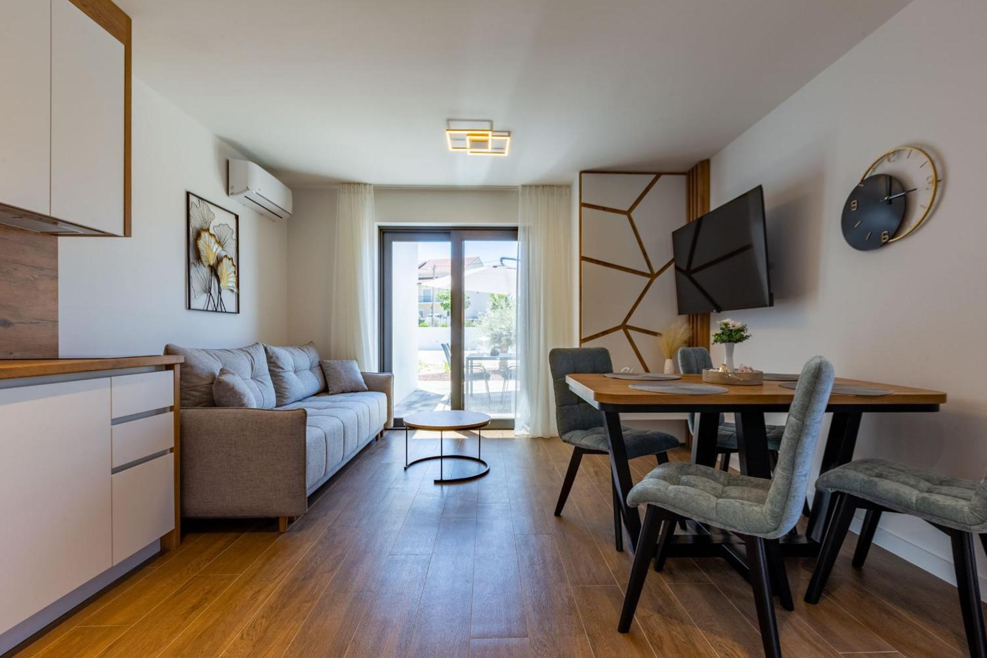 Casa Mia Apartments With Parking 자다르 객실 사진
