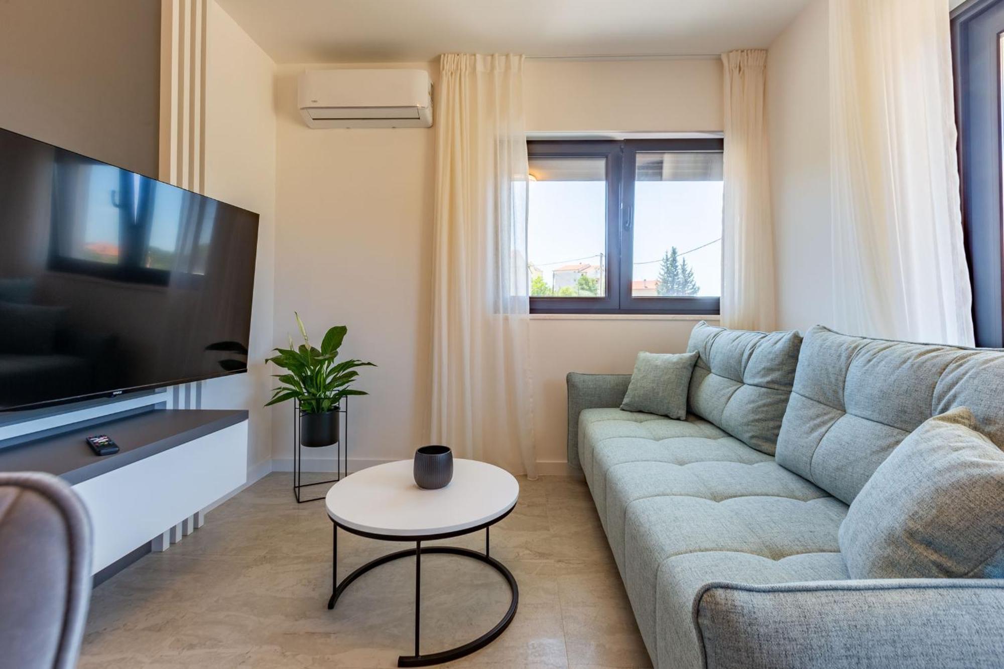 Casa Mia Apartments With Parking 자다르 외부 사진