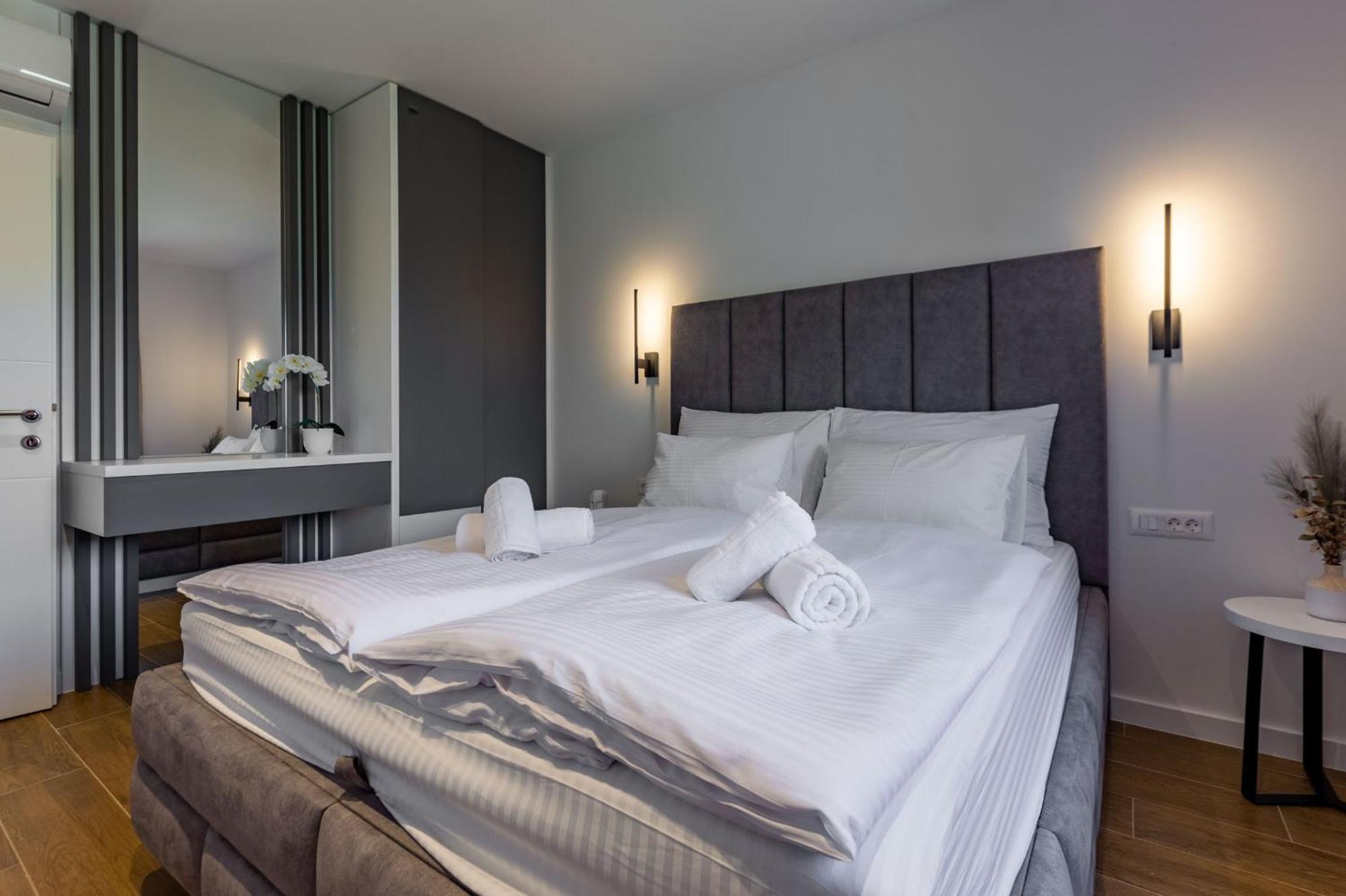 Casa Mia Apartments With Parking 자다르 외부 사진